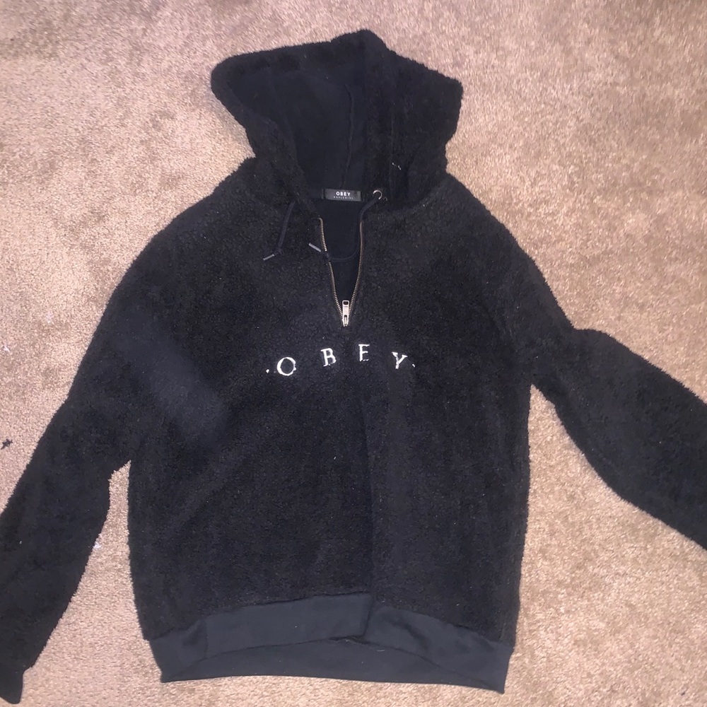 obey half zip hoodie